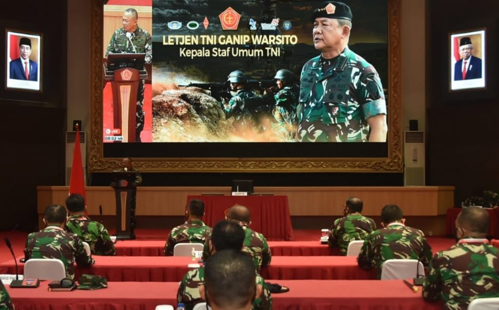 1d1239897c48a7a1fd55d3b2e8eb89bd 1