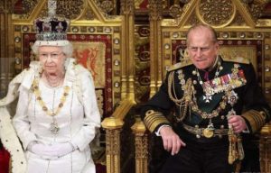 Foto 1 ; Ratu Elizabeth II dan Pangeran Philip.jpg