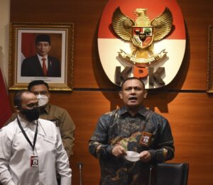 lcTeNLke6Oph75JO4q7V_1621329193_1