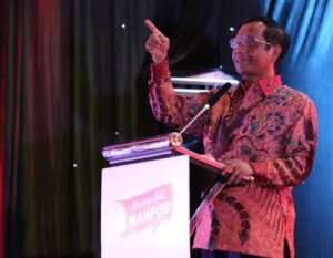 Menko Polhukam Prof.Dr Mahfud MD (1)_1