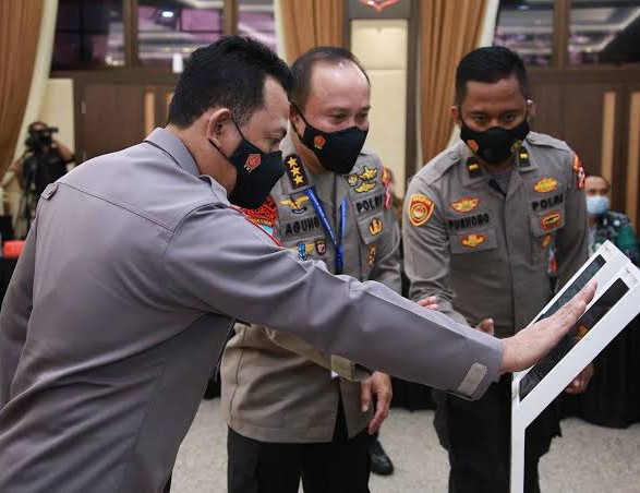 images - 2021-12-17T234332.022_1