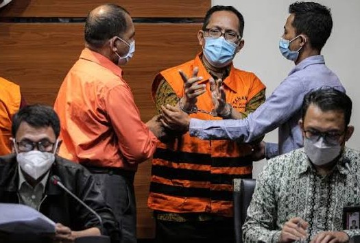 Hakim PN Surabaya Itong