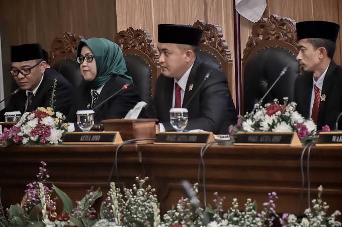Bupati dan ketua dprd