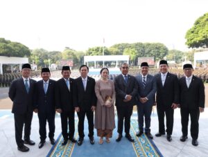 Ketua DPR RI_Puan_Maharani_saat_menghadiri_acara_pelantikan_Perwira_TNI_Polri_Tahun_2025_di_Istana