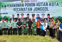 Kecamatan Jonggol Bersama Forkopincam Gelar Penanaman Hutan Kota