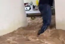 Hujan Deras Picu Genangan di Kalongan Ungaran Timur, Aktivitas Warga Sempat Terganggu