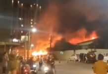 Kebakaran Besar Melanda Tempat Parkir di Tainan,Taiwan