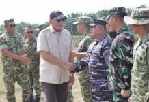 Menteri Pertahanan Pantau Langsung Operasi Sedimentasi di Muara Kuala Penaga Aceh