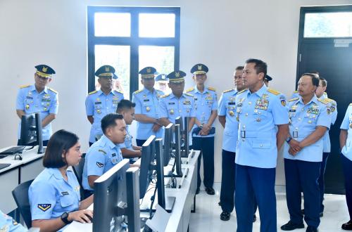 kepala-staf-angkatan-udara-ksau-marsekal-tni-mohamad-tonny_241010165353-803
